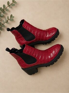 Urban Outfitters Red Croc-Embossed Chelsea Booties Size 7